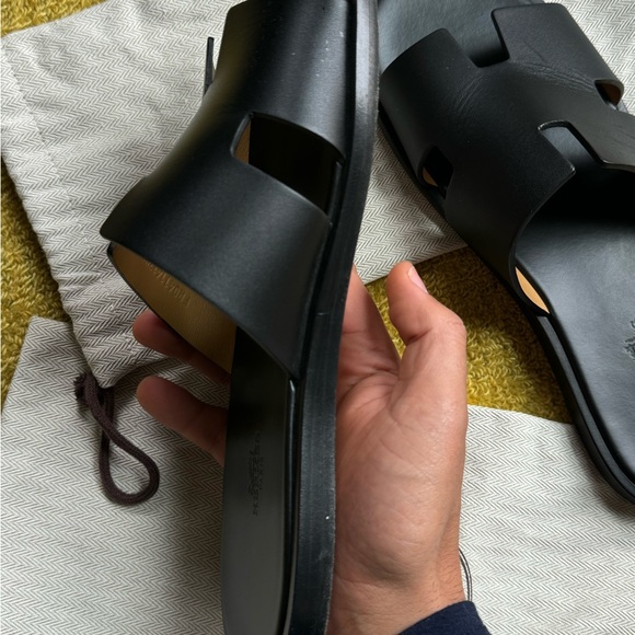 SOLD - Picture 4 of 9